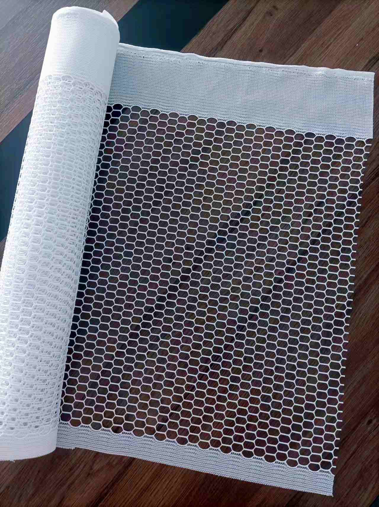 Lưới rèm tủ
